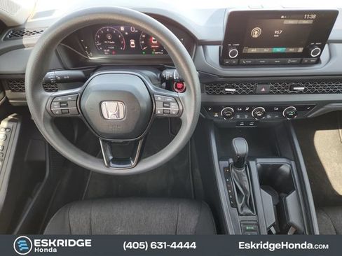 Used 2023 Honda Accord EX image 26