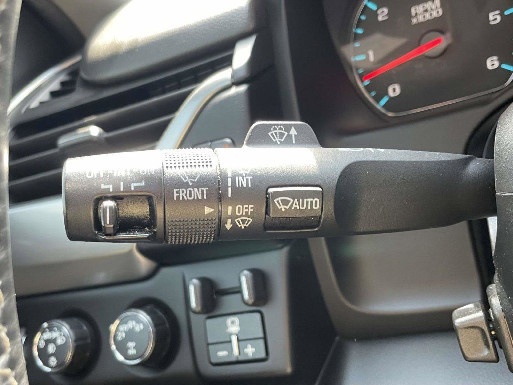 Used 2017 Chevrolet Tahoe LT AWD/4WD image 38