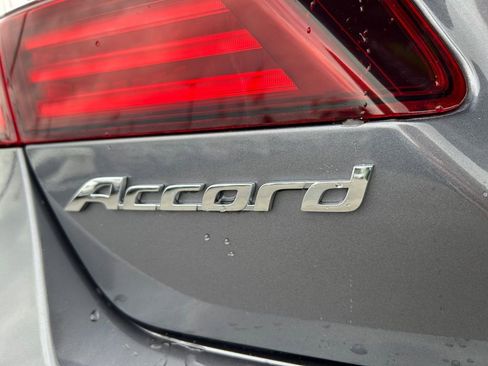 Used 2017 Honda Accord LX image 36