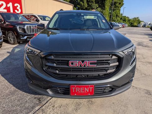 Used 2021 GMC Terrain SLE w/ Driver Convenience Package FWD image 6