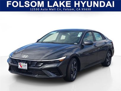 New 2025 Hyundai Elantra Limited