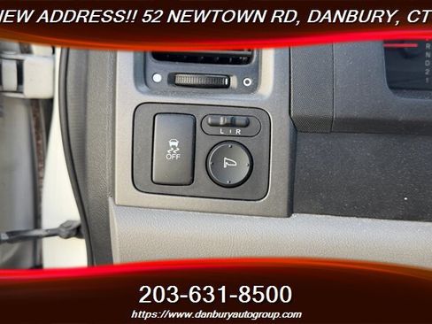 Used 2011 Honda CR-V SE image 16