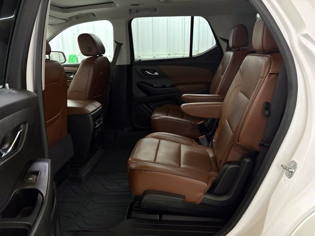 Used 2019 Chevrolet Traverse High Country w/ LPO, Floor Liner Package AWD/4WD image 24