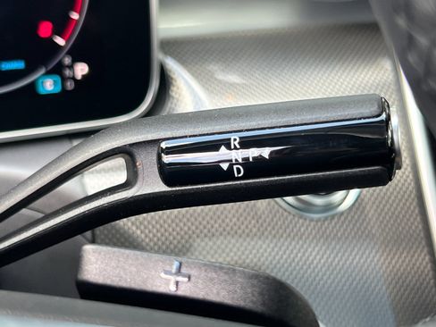 Used 2024 Mercedes-Benz CLE 300 4MATIC Coupe image 18