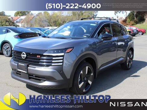 New 2026 Nissan Kicks SR image 3