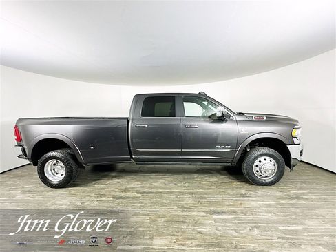 Used 2022 RAM 3500 Limited image 9