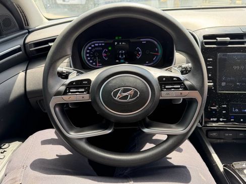 Used 2022 Hyundai Tucson Blue AWD/4WD image 6
