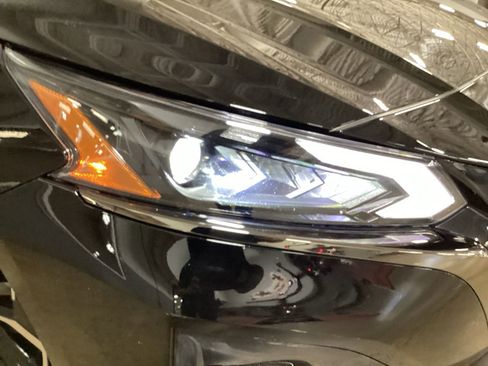 Certified 2023 Nissan Altima 2.5 SR AWD/4WD image 10