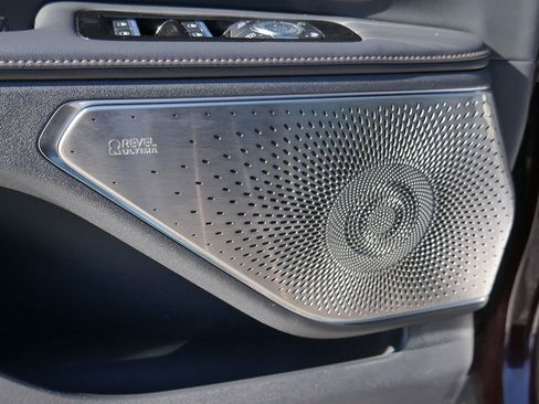 Used 2024 Lincoln Nautilus Reserve w/ Equipment Group 203A image 41