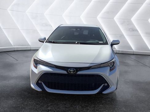 Used 2020 Toyota Corolla XSE FWD image 2