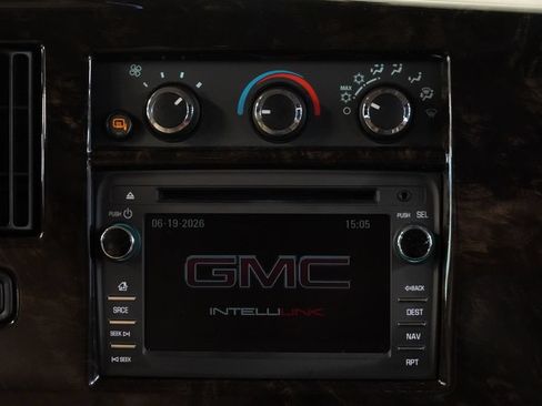 Used 2016 GMC Savana 2500 RWD image 21