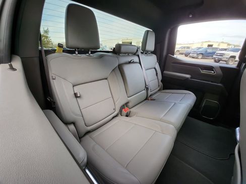 Used 2023 GMC Sierra 1500 SLT w/ SLT Premium Package image 31