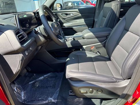 New 2026 Chevrolet Traverse LT w/ Sun and Wheel Package image 17