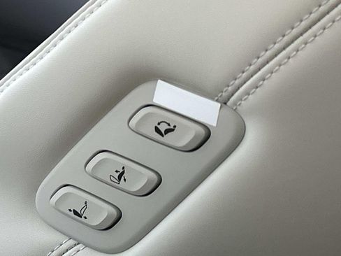 New 2026 Genesis GV60 Performance image 25