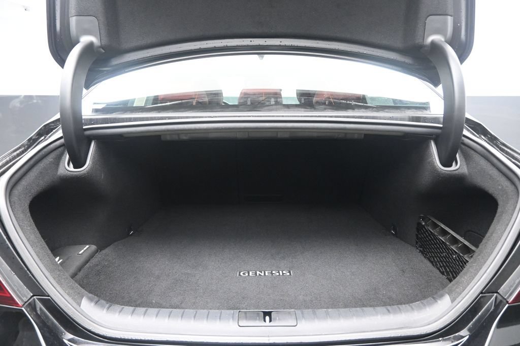 Used 2023 Genesis G70 3.3T w/ Sport Prestige Package AWD/4WD image 27