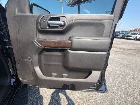 Used 2021 GMC Sierra 1500 SLT RWD image 14
