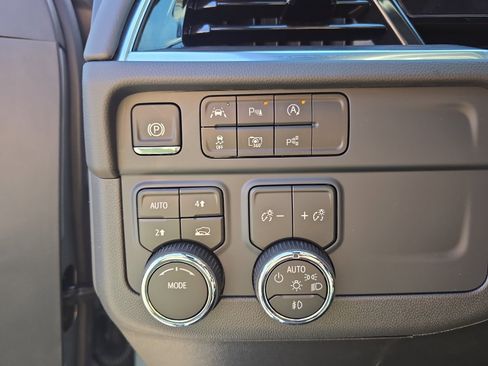 New 2026 Chevrolet Tahoe LT AWD/4WD image 13