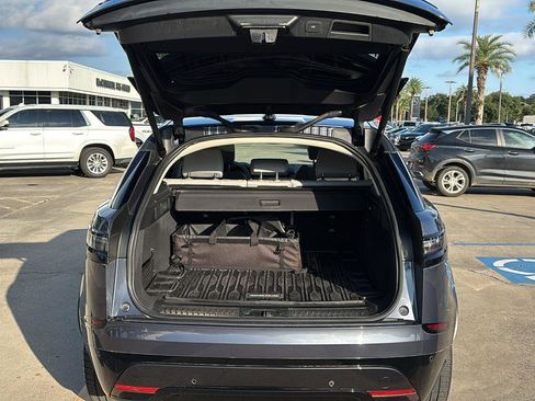 Used 2025 Land Rover Range Rover Velar Dynamic SE image 17