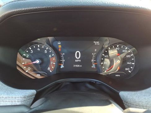 Used 2024 Jeep Compass Latitude AWD/4WD image 17