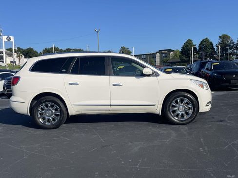 Used 2014 Buick Enclave Leather FWD image 8