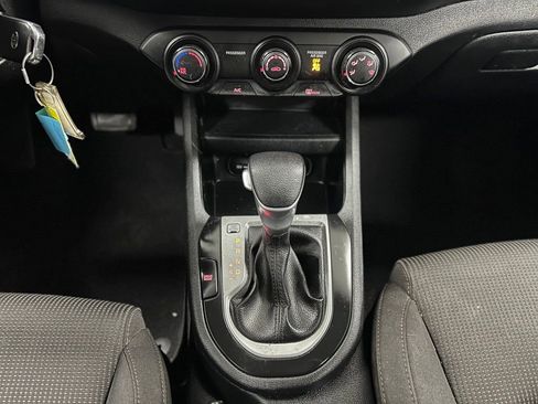 Used 2020 Kia Forte LXS FWD image 18