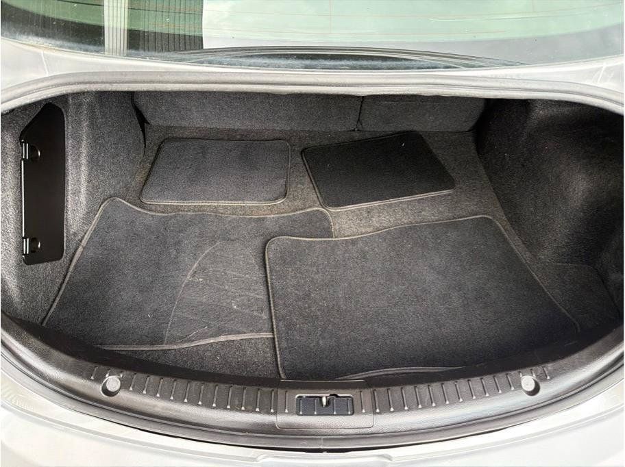 Used 2013 MAZDA MAZDA3 i Sport FWD image 22