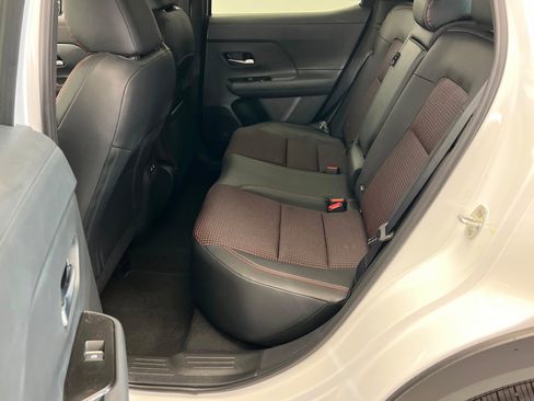 New 2026 Nissan Kicks SR w/ Cold Weather Package image 21