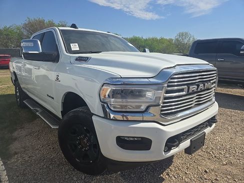 Used 2024 RAM 2500 Laramie image 4