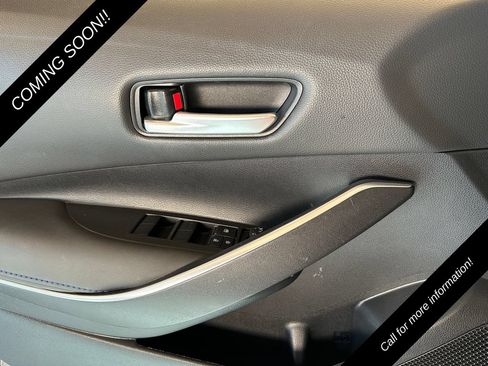Used 2021 Toyota Corolla SE FWD image 19