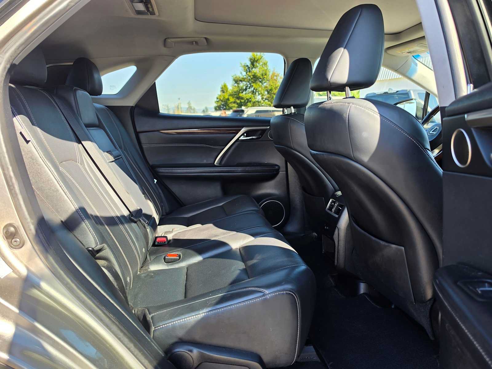 Used 2018 Lexus RX 350 FWD w/ Premium Package image 13