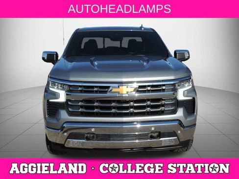 Certified 2025 Chevrolet Silverado 1500 LTZ image 9