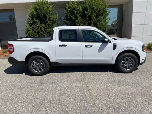 New 2026 Ford Maverick XLT w/ Equipment Group 301A AWD/4WD image 5