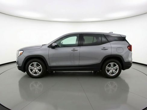 Used 2024 GMC Terrain SLE FWD image 5