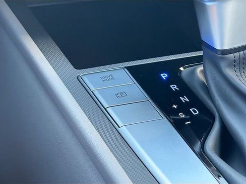 Certified 2026 Hyundai Elantra SE FWD image 20