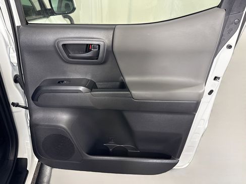 Used 2023 Toyota Tacoma SR image 27