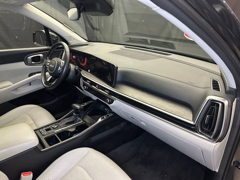 Used 2024 Kia Sorento X-Line EX AWD/4WD image 16