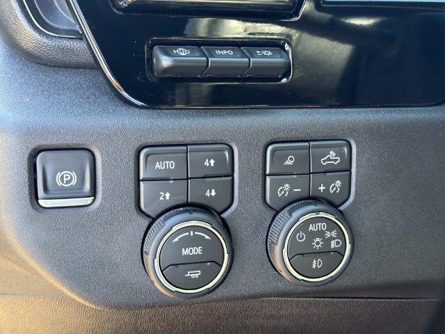 Used 2026 Chevrolet Silverado 2500 ZR2 w/ LPO, Dark Essentials Package AWD/4WD image 26