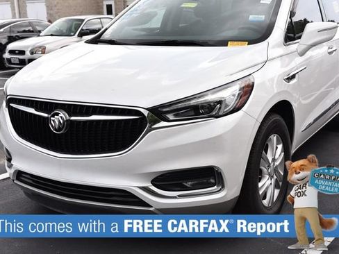 Used 2019 Buick Enclave Essence FWD image 2