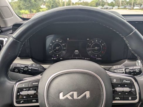 Certified 2023 Kia Sorento SX AWD/4WD image 36