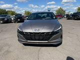 Used 2023 Hyundai Elantra SEL image 3