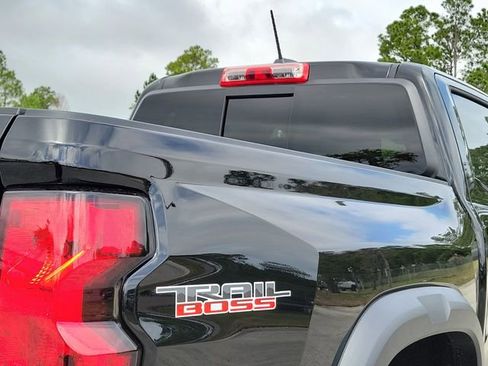 New 2026 Chevrolet Colorado Trail Boss AWD/4WD image 8