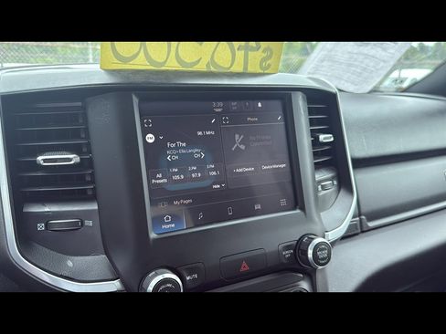 Used 2024 RAM 2500 Big Horn image 19