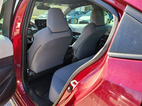 Used 2024 Toyota Corolla SE image 9