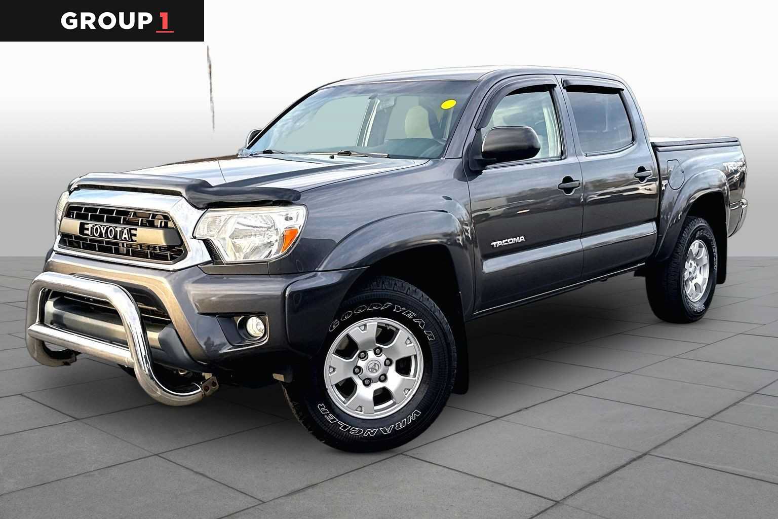 Used 2015 Toyota Tacoma 4x4 Double Cab w/ TRD Off-Road Package image 1