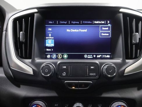 Used 2024 GMC Terrain SLT AWD/4WD image 24