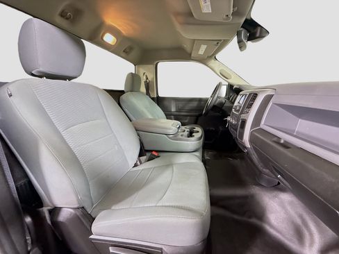 Used 2020 RAM 1500 Tradesman RWD image 24