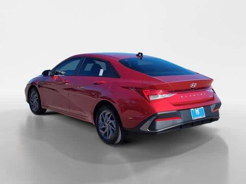 New 2026 Hyundai Elantra Blue image 4