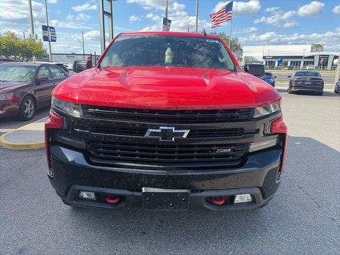Used 2019 Chevrolet Silverado 1500 LT Trail Boss AWD/4WD image 3