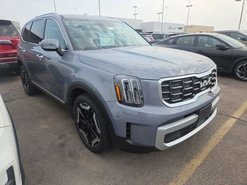 Used 2024 Kia Telluride S w/ S Sunroof Package AWD/4WD image 1