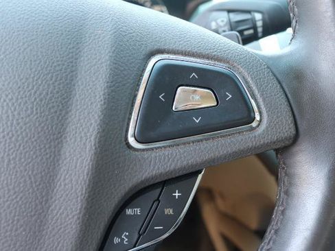 Used 2016 Lincoln MKZ w/ Equipment Group 300A Reserve FWD image 10